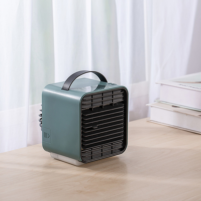 Mini draagbare luchtkoeler voor persoonlijke ruimte Fan oplaadbare koelventilator met warm nachtlicht