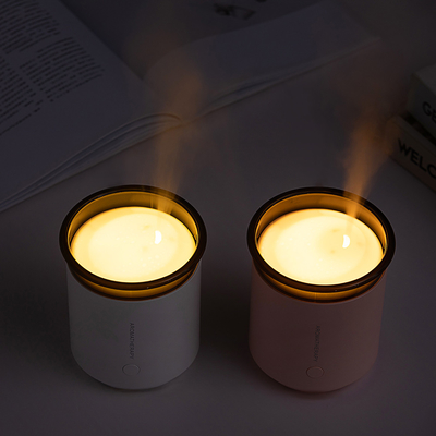 200ml de Luchtbevochtigeroem van Mini Portable Ultrasonic Aroma Diffuser Aromatherapy Privé-gebruik